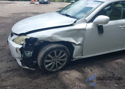 2008 Lexus Is 250 z USA, uszkodzony, nr VIN JTHCK262685022061